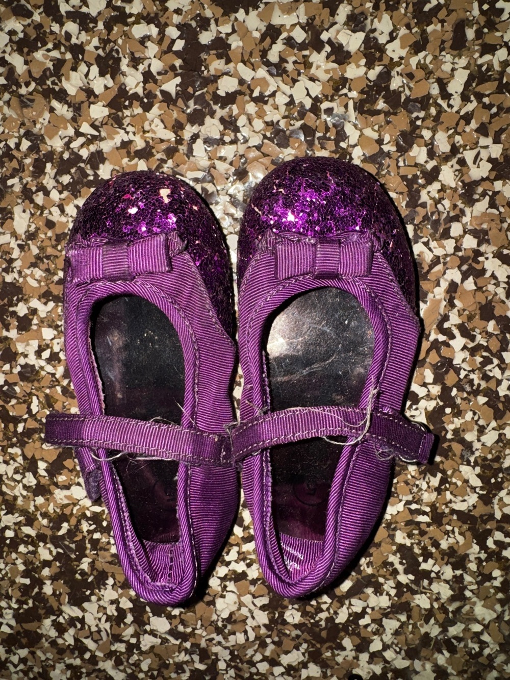 Toddler Girls Shoe Bundle Size 5/6/22 | Sparkle Dress Shoes, Sandals & Flats - Picture 2 of 9